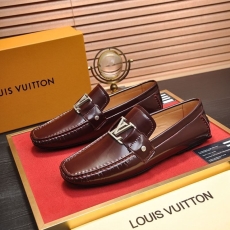 Louis Vuitton Low Shoes